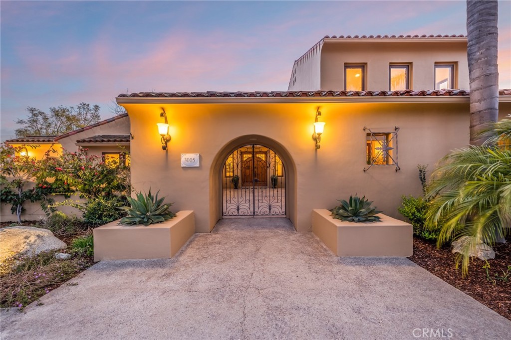 Photo 5 of 75 of 3005 Calle De Debesa house