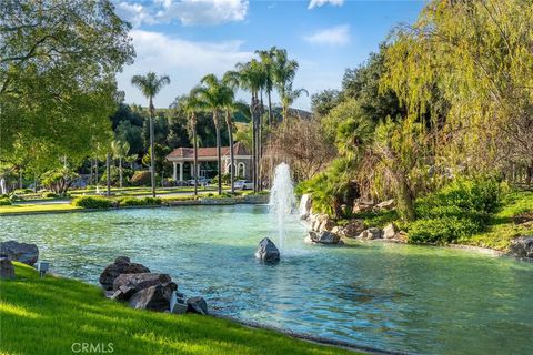 5451 Newcastle Lane Calabasas CA 91302