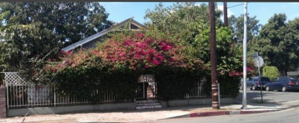 4151 Compton Avenue