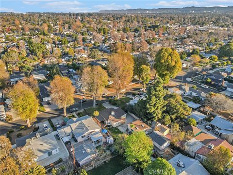 A home in Reseda