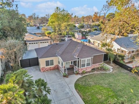 A home in Reseda