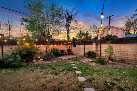 A home in Reseda