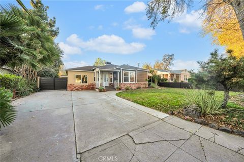 A home in Reseda