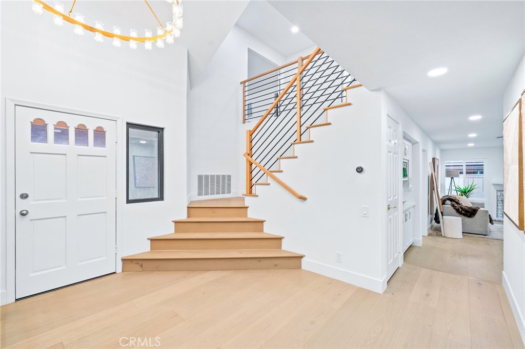 28675 Mira Vista