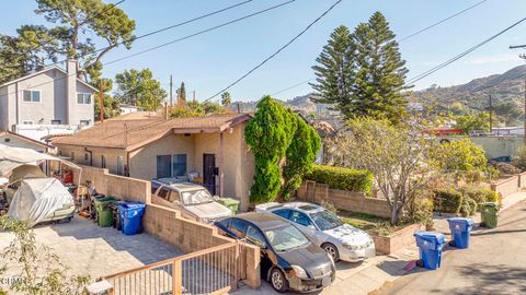 A home in Tujunga