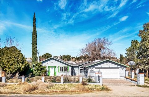 A home in Quartz Hill