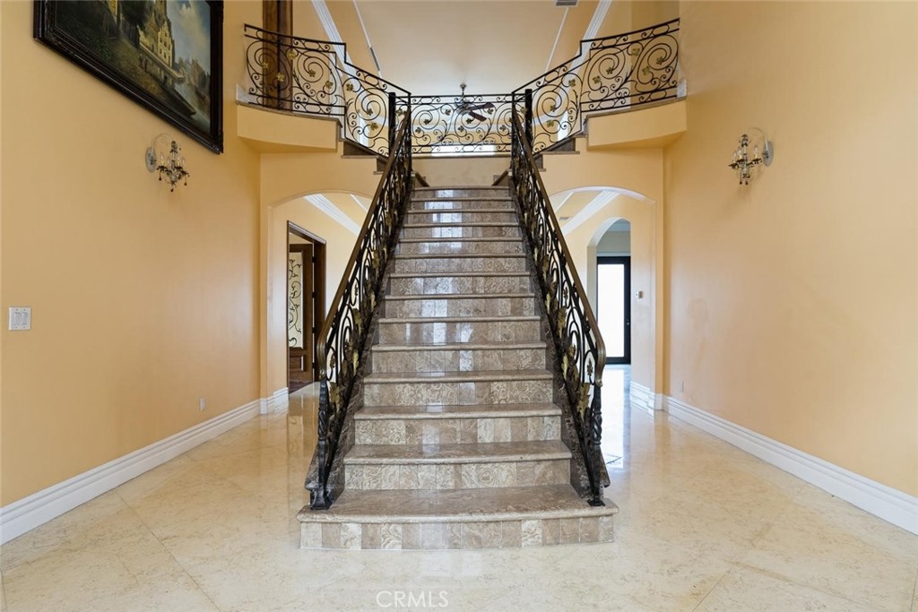 489 Avocado Place