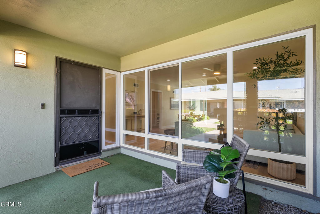66 W Garden Green