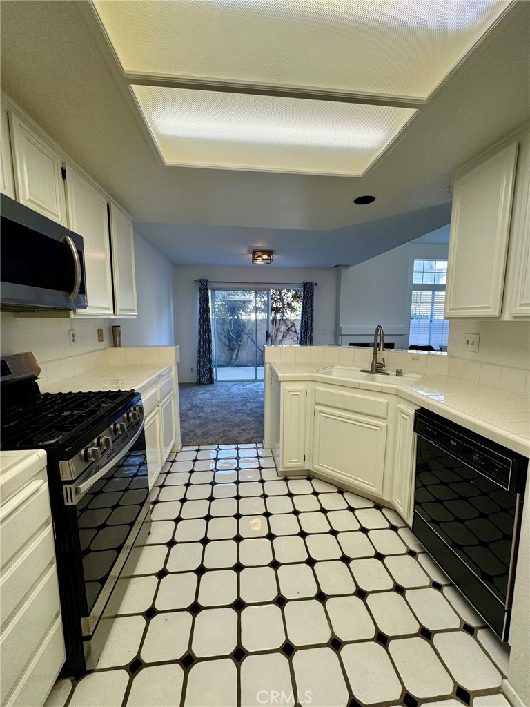 Las Palmas (LP) - Residential Lease