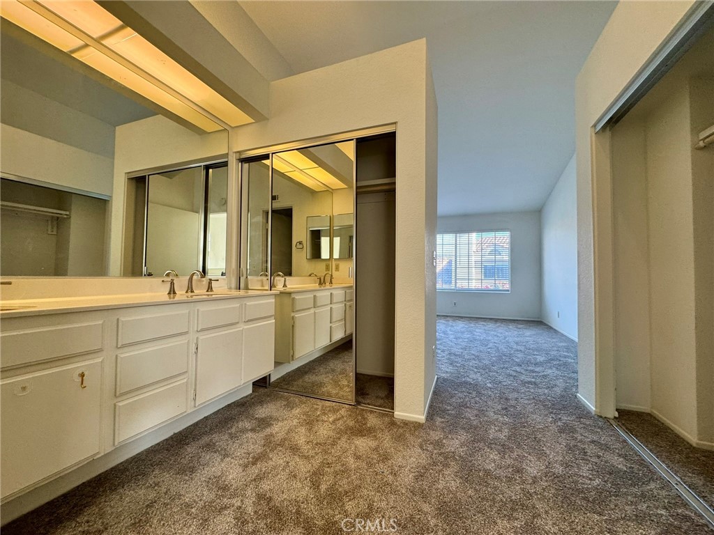 Las Palmas (LP) - Residential Lease