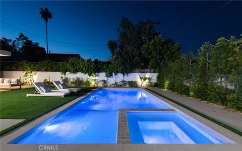 A home in Studio City