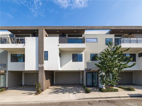 A home in Manhattan Beach