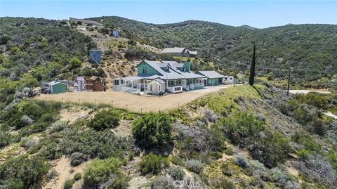 A home in Leona Valley