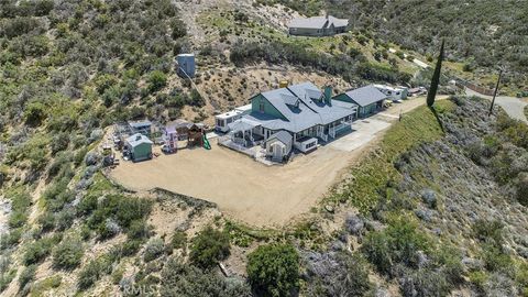 A home in Leona Valley