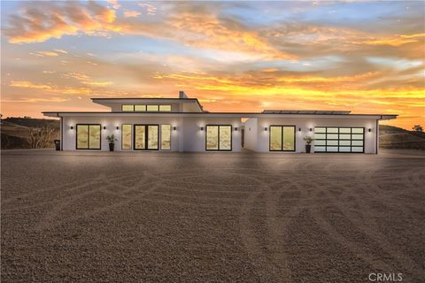 39832 Avenida Arizona Temecula CA 92591