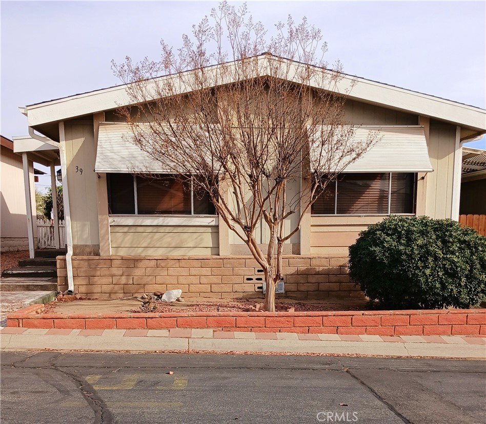 Charming Manufactured Home - The property is being Sold "As Is"
Discover the potential of this cozy 2-bedroom, 2-bath manufactured home that comes with the land, nestled in a serene 55+ community. This home also features a versatile bonus room, perfect for a home office, craft room, or guest space. While it may need a little TLC, the property offers a fantastic opportunity to customize it to your liking. Enjoy the quiet and peaceful surroundings, with friendly neighbors and a welcoming atmosphere.
With its convenient location and plenty of possibilities, this home is a great choice for someone ready to create their perfect retreat. Don't miss this chance to own a slice of tranquility in this desirable community!