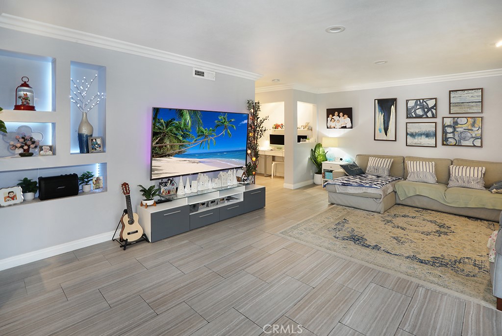 Photo 7 of 42 of 8104 Catherine Avenue condo