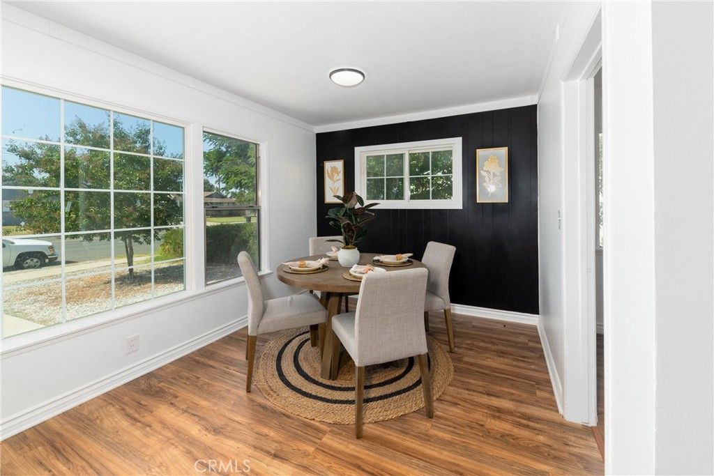 listing image 130725913325558067495