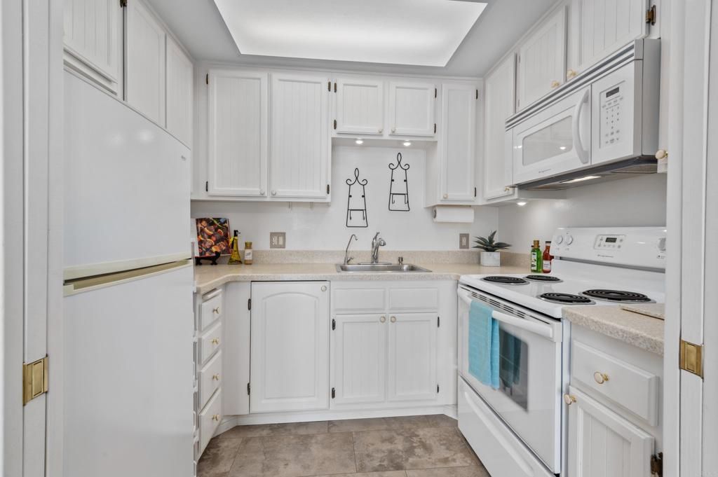 listing image 130723254948758680940
