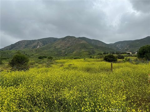 Photo of 11275 Hadler Drive, Kagel Canyon, CA 91342 (MLS # SR24090189)