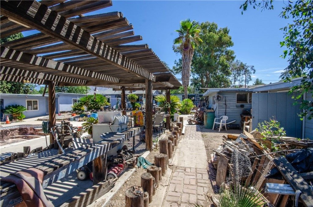 listing image 130727257873184428832