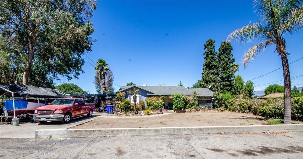 listing image 130726427052877439953