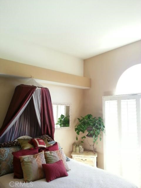 Expressions (RNE) - Residential Lease