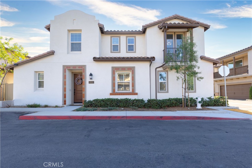View Temecula, CA 92592 condo