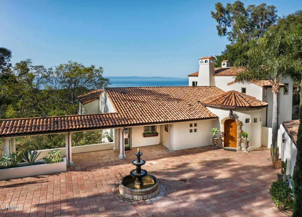 1060 Ladera Lane