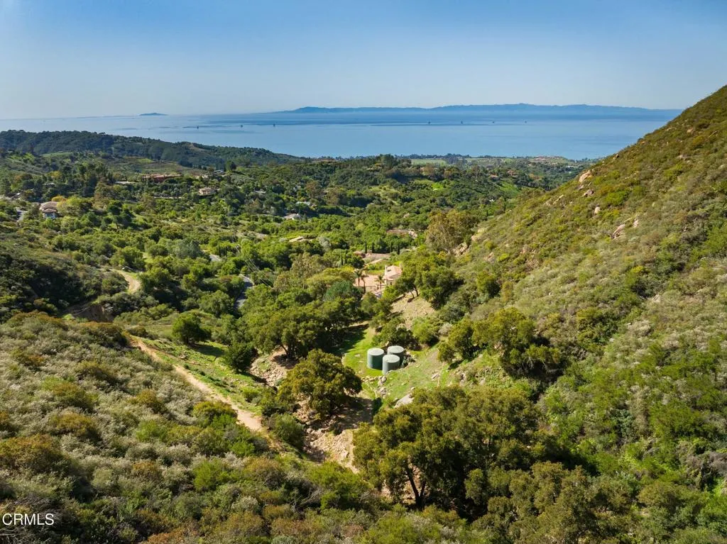 Santa Barbara, California 93108, United States, 4 Bedrooms Bedrooms, ,5 BathroomsBathrooms,Residential,Active,105445