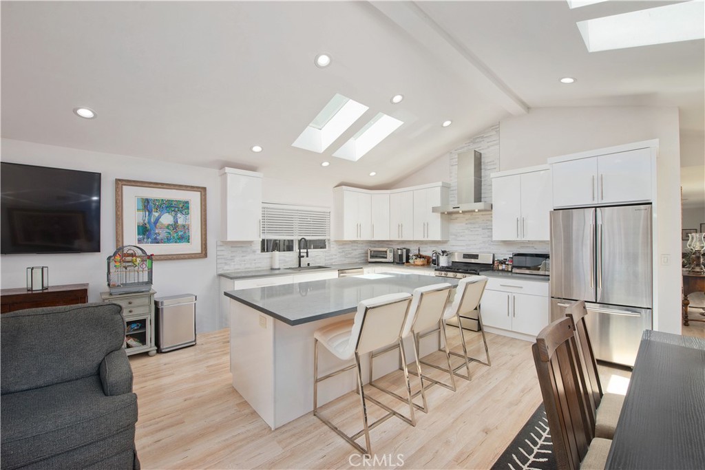View Encino, CA 91316 house