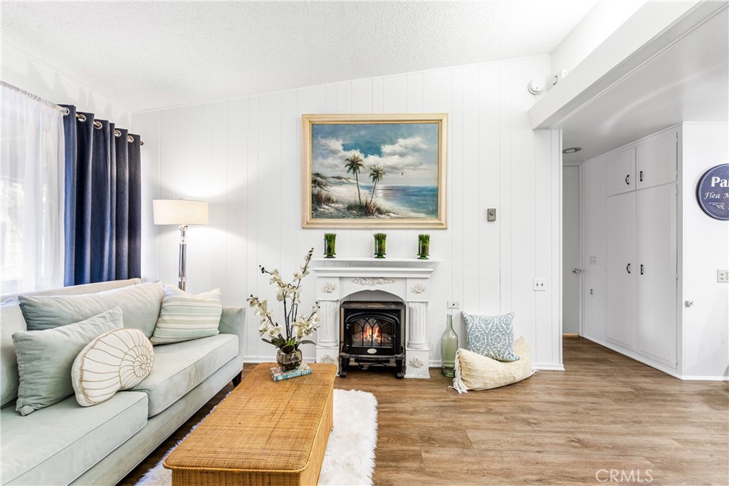 13630 M-4 Alderwood Lane 77-I