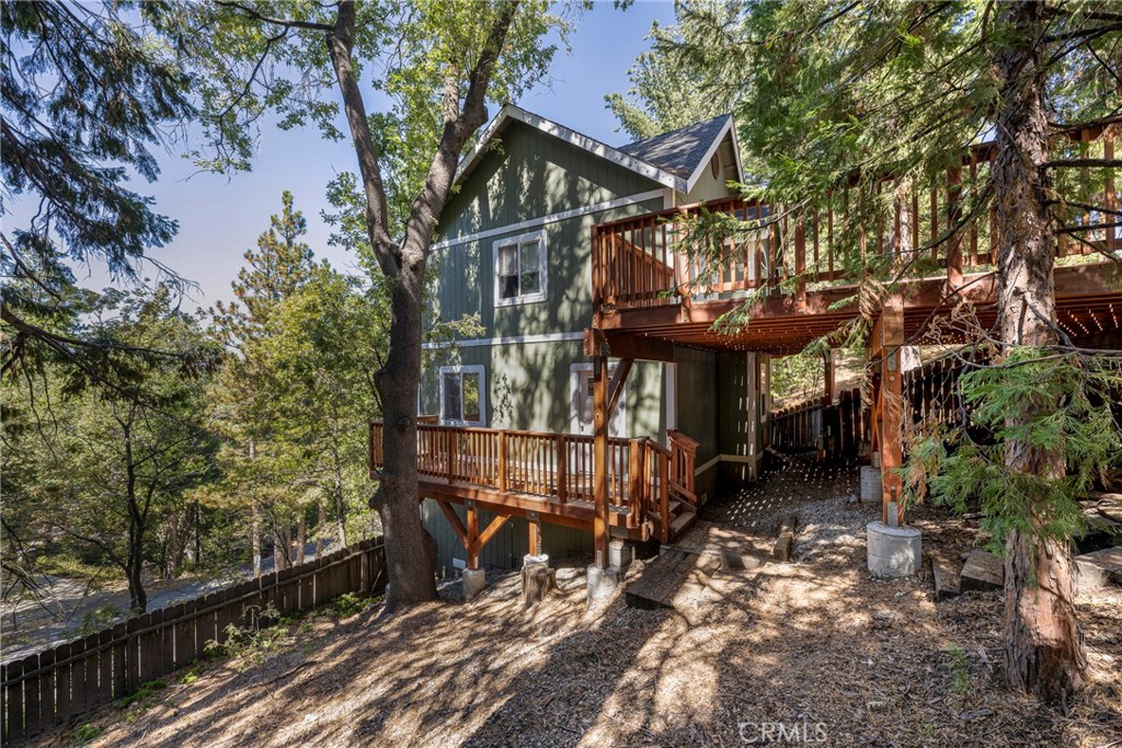 305 Summit Road