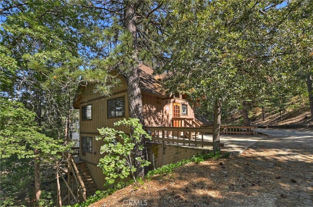 listing image 130727376600985912053