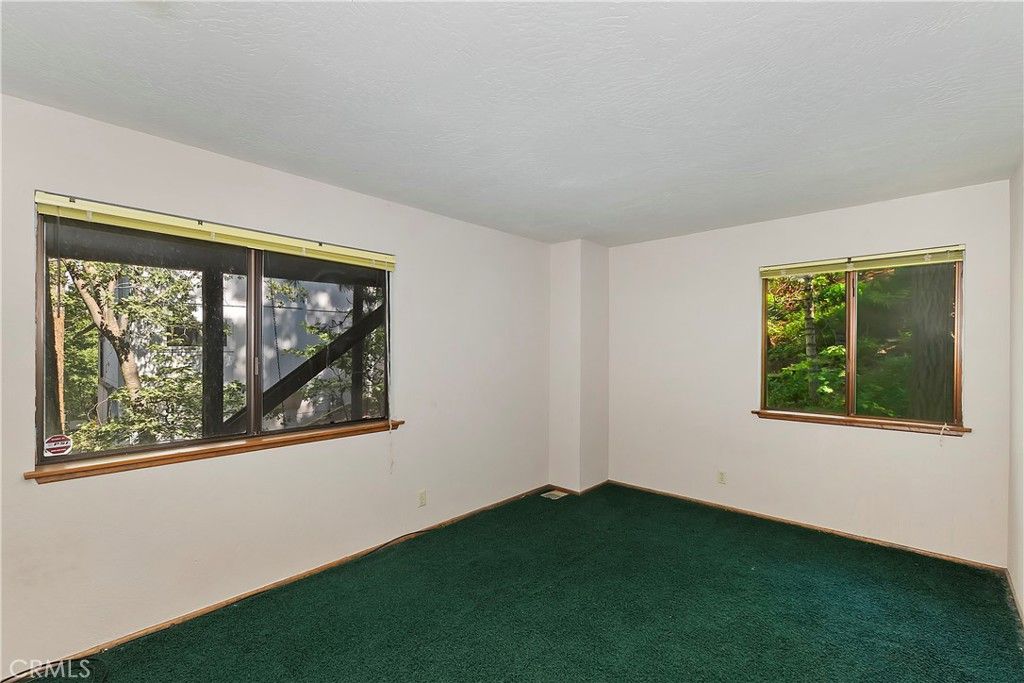 listing image 130728589345722541392