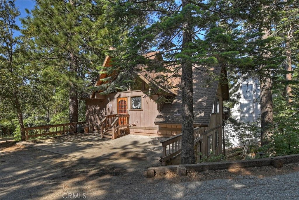listing image 130721195554705300708