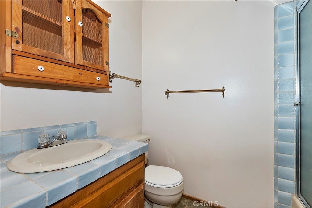 listing image 130721823137846631053