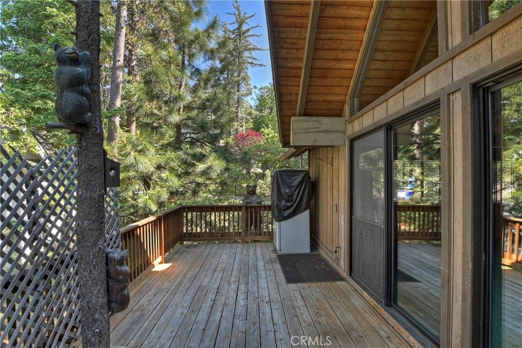 listing image 130728757151615401432
