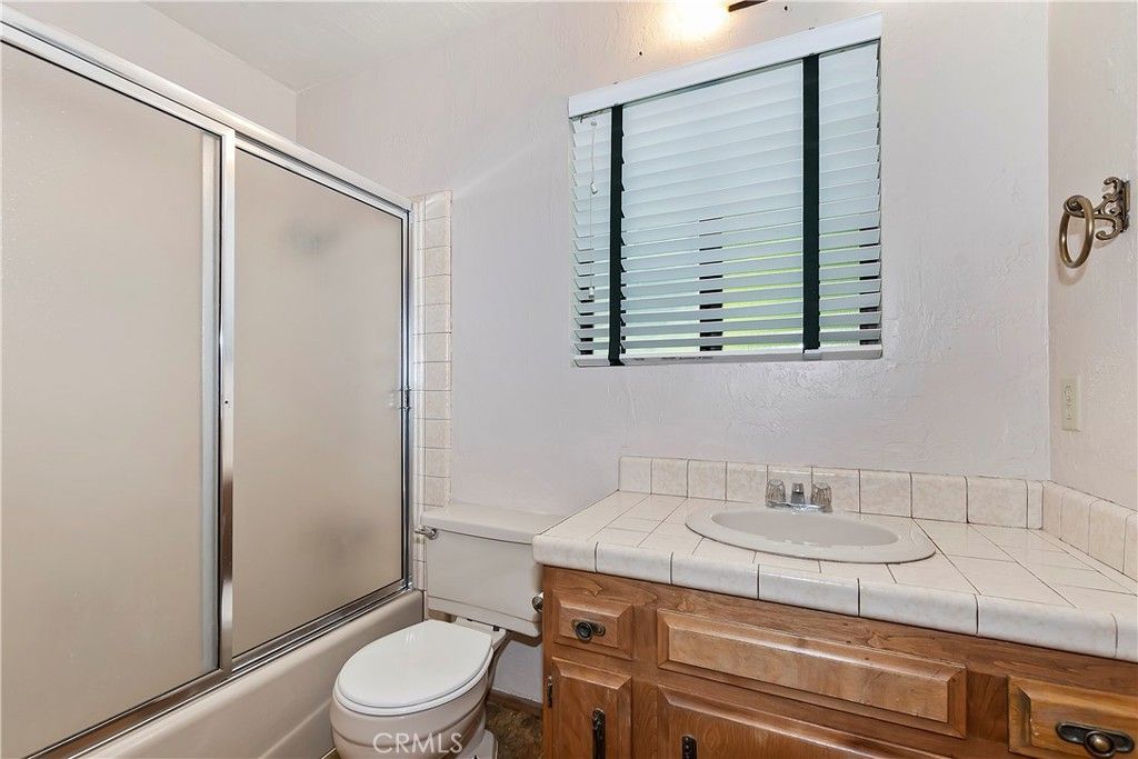 listing image 130724056946617042861