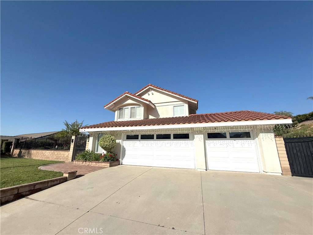 953 N Hunters Hill Drive