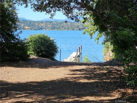 A home in Clearlake Oaks