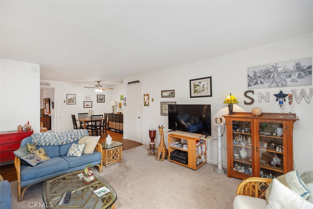 Photo 3 of 18 of 174 Avenida Majorca P co-op property