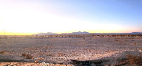 A home in Newberry Springs