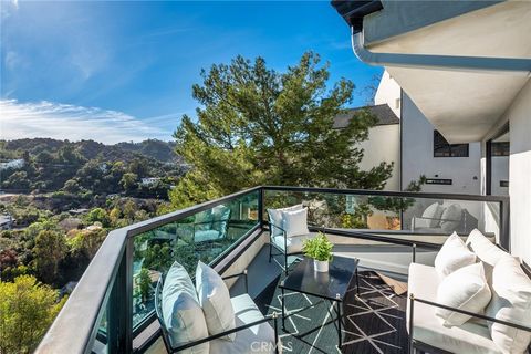 A home in Studio City