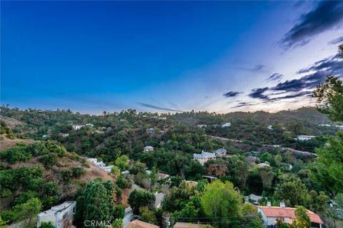 A home in Studio City