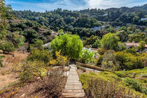 A home in Studio City