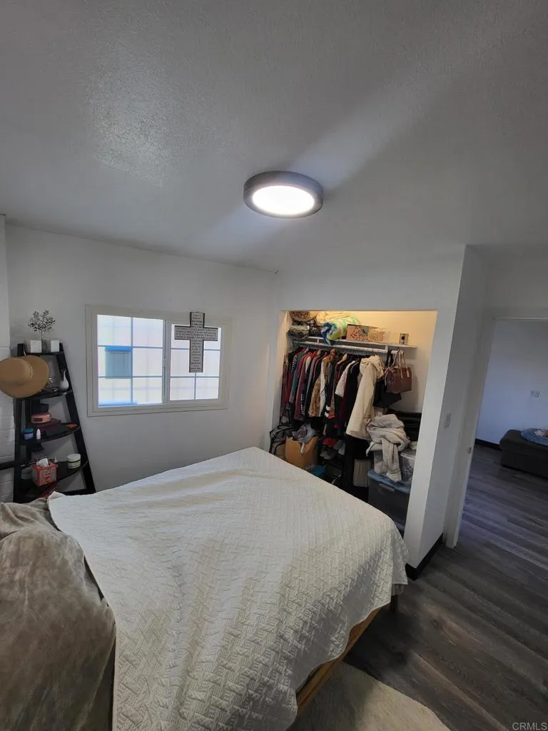 San Diego, California 92113, United States, ,Commercial,Active,6537