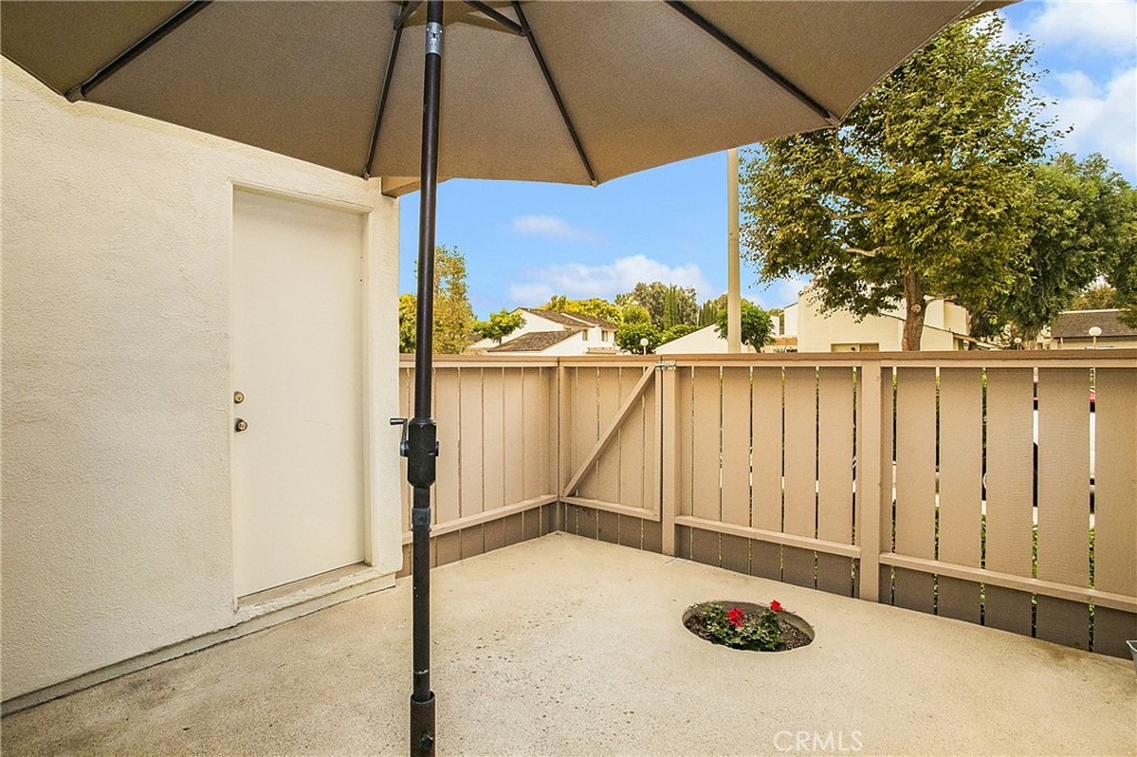 Country Road (CR) - Residential Lease