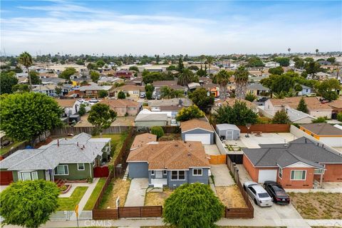 A home in Compton