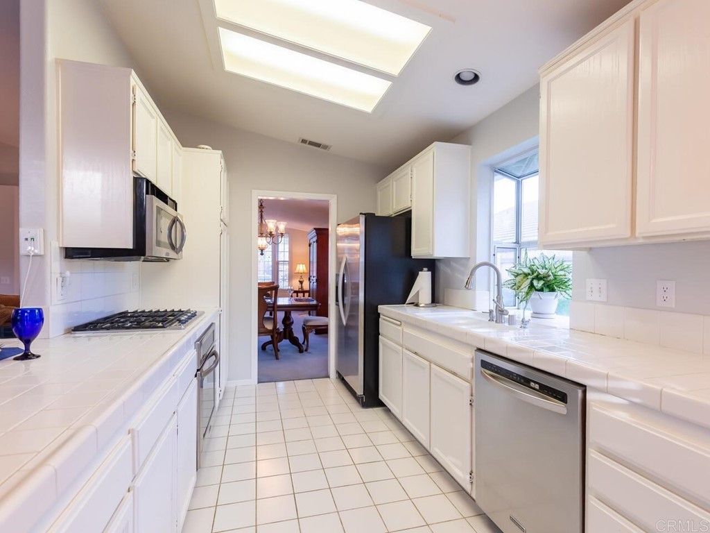 listing image 130727196632155654610